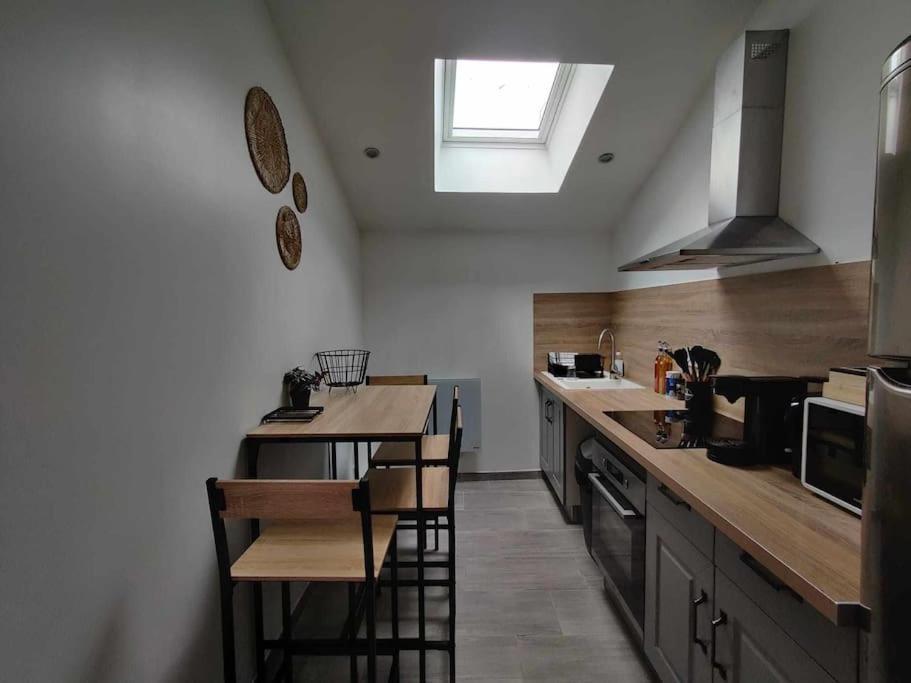 La Petite Falaise, Maison Avec Cour Dreux Centre Zewnętrze zdjęcie